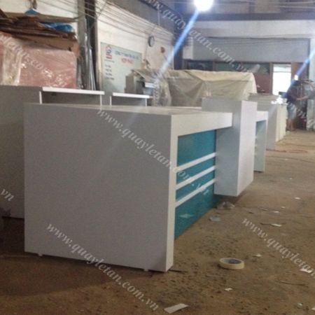 Quầy Lễ Tân Thấp Sơn QLTT S19